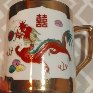 Pair of Yanomi cups with one lid